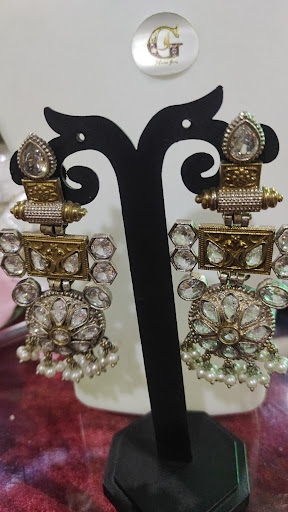 Mixed Metal Kundan Drop Earrings